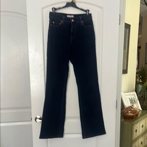 Levi's Straight Leg Jeans
